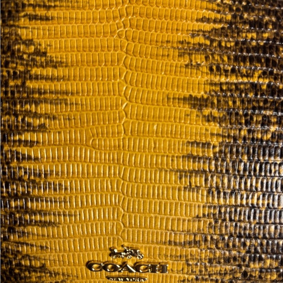 Coach Exclusive Lizard Embossed Zoe Carryall Bag - EUC - Picture 5 of 14